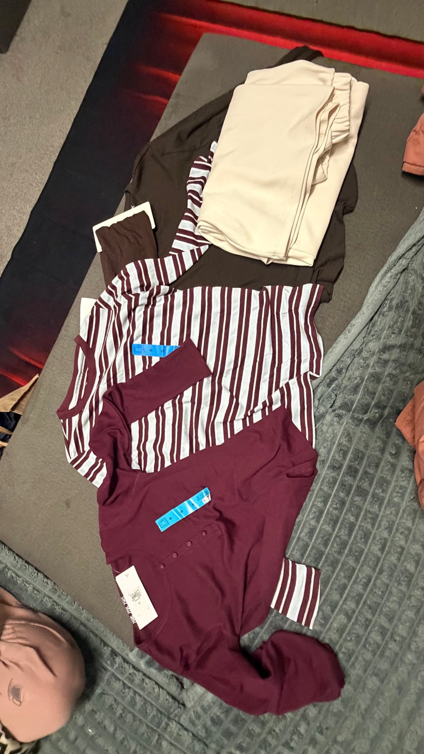 Complete clothing bundle alternate view